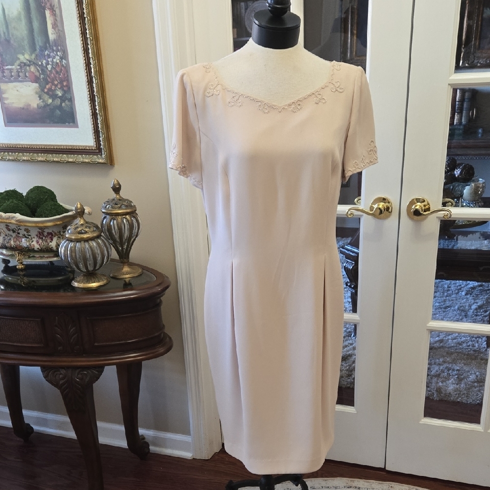 Maggy London Beige Dress Beaded Neckline Sleeves & Back 12 EUC